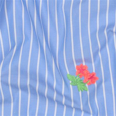 Coton rayé avec fleurs brodées