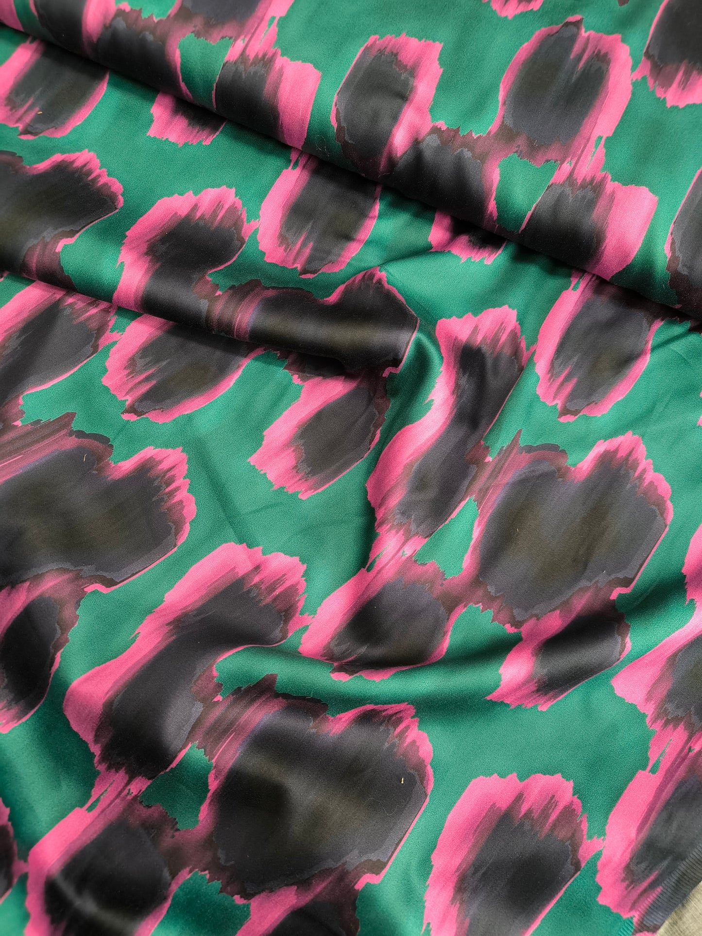 Coton satin motif animal