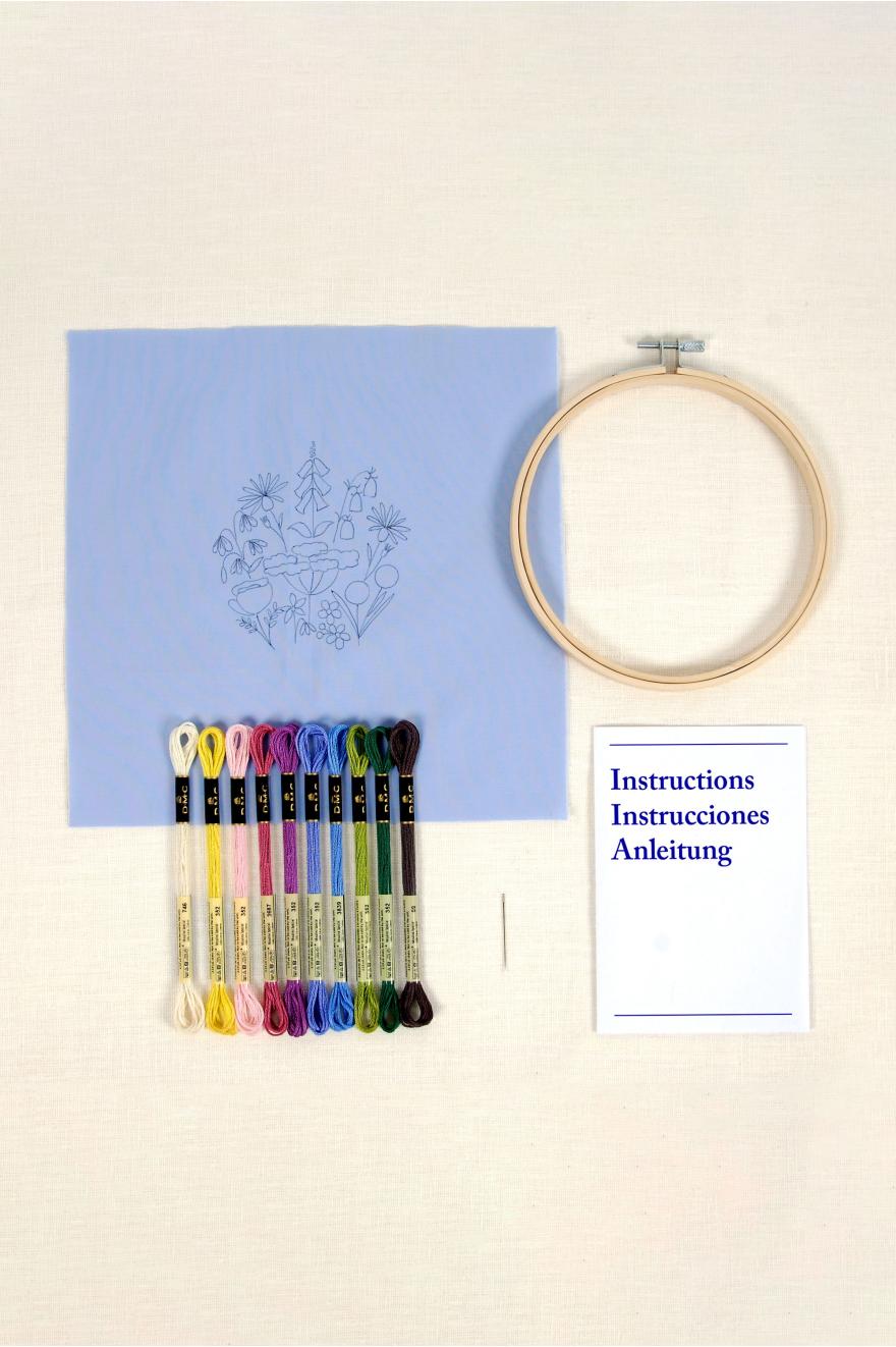 KIT BRODERIE JARDIN ANGLAIS DE CELESTE JOHNSTON