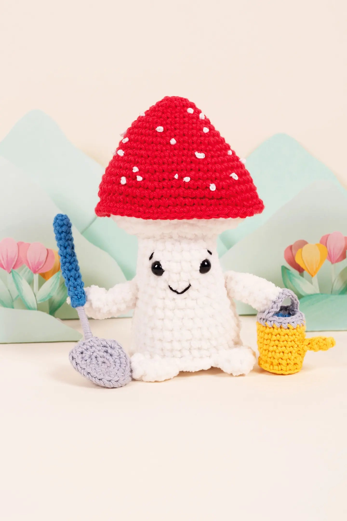 KIT CROCHET Champignon le jardinier par Joanna Hateley