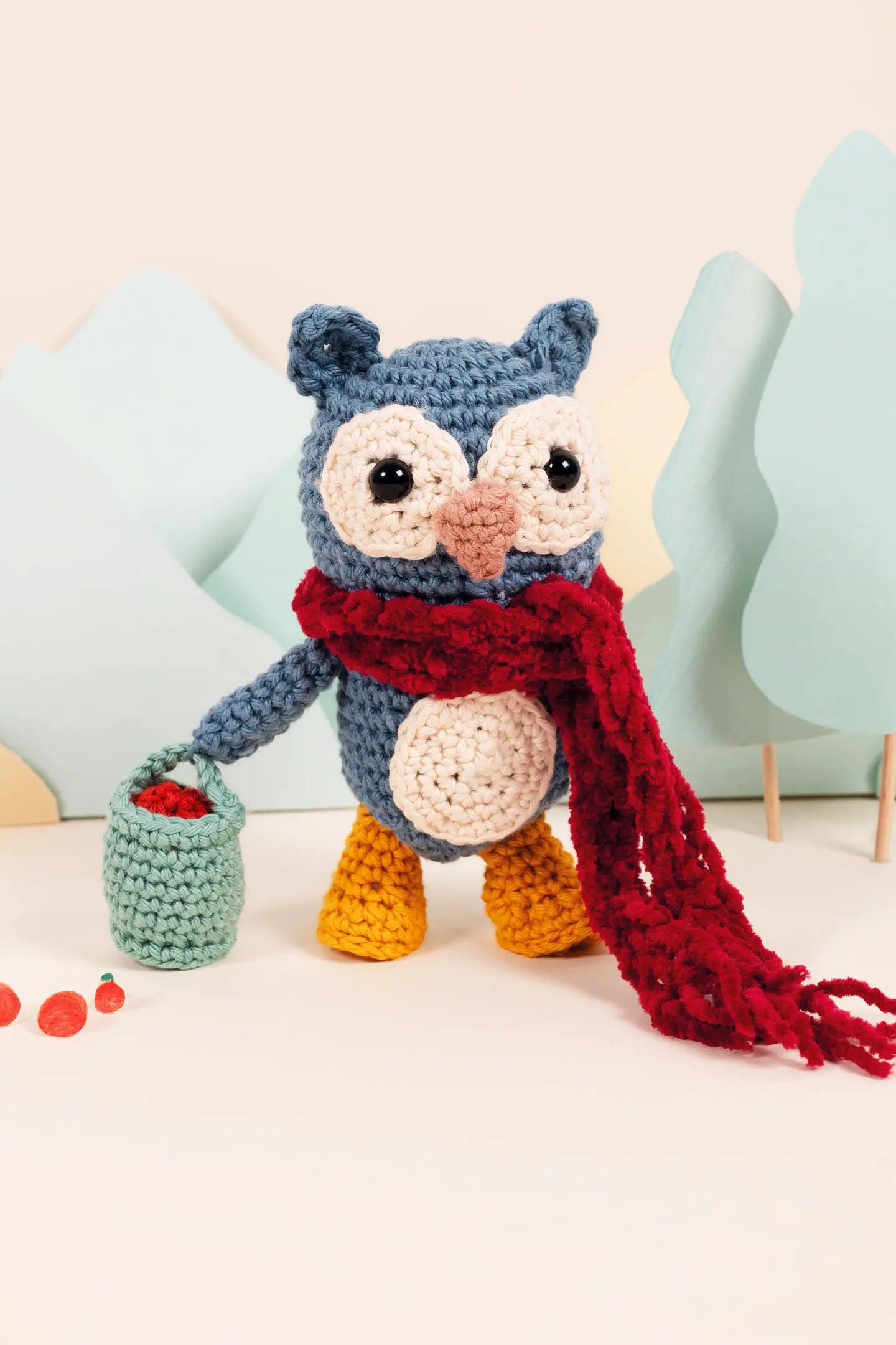 KIT CROCHET Hibou au potager par Joanna Hateley