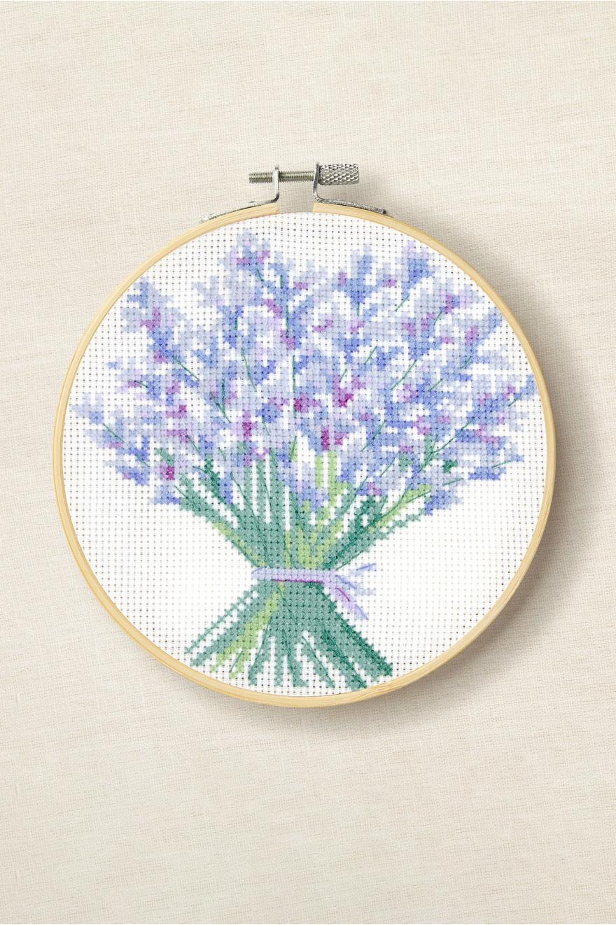 KIT POINT DE CROIX BOUQUET DE LAVANDES PAR NATHALIE WEINZAEPFLEN