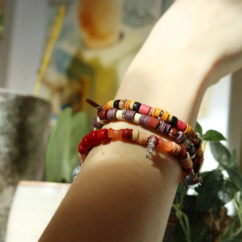 MÉLANGE DE PERLES HEISHI ET DE BRELOQUES - PETRA