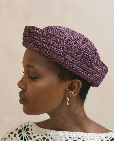 N°272 : Femme Crochet