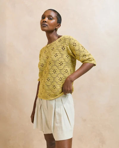 N°272 : Femme Crochet
