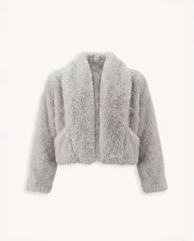 N°276 : Femme Tricot Fils Piliers
