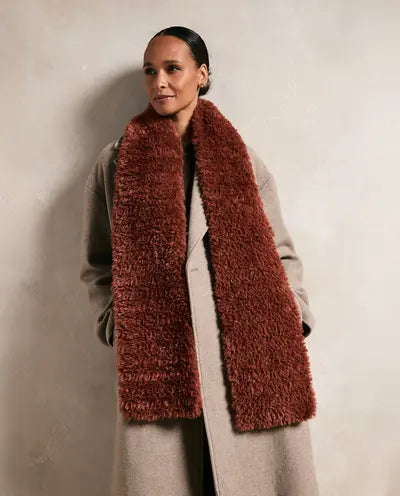 N°279 Femme Crochet