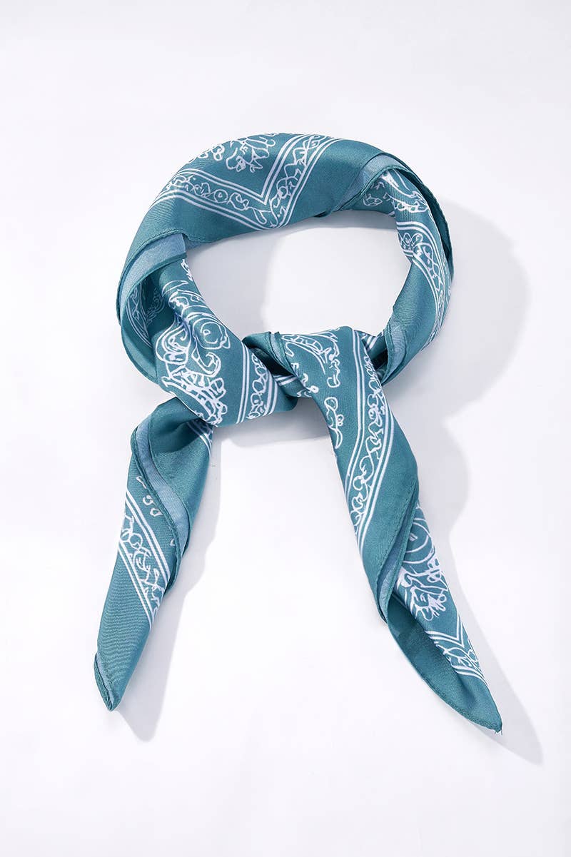 Foulard à motif 65 X 65 CM FL336DF: Vert / 100% Polyester