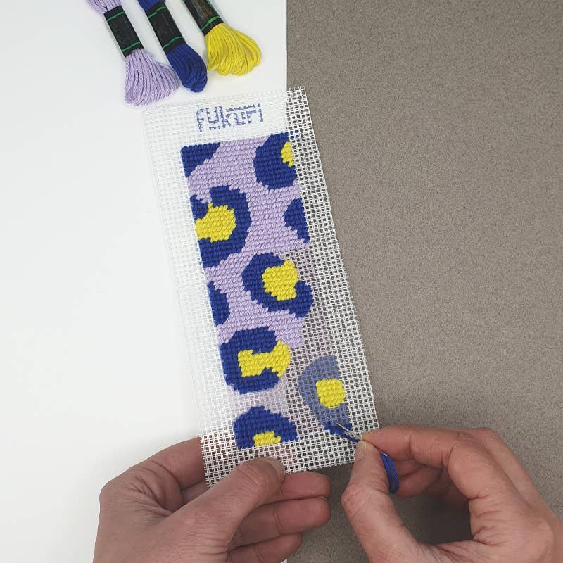 Kit Canevas - DIY -  marque-page Léopard