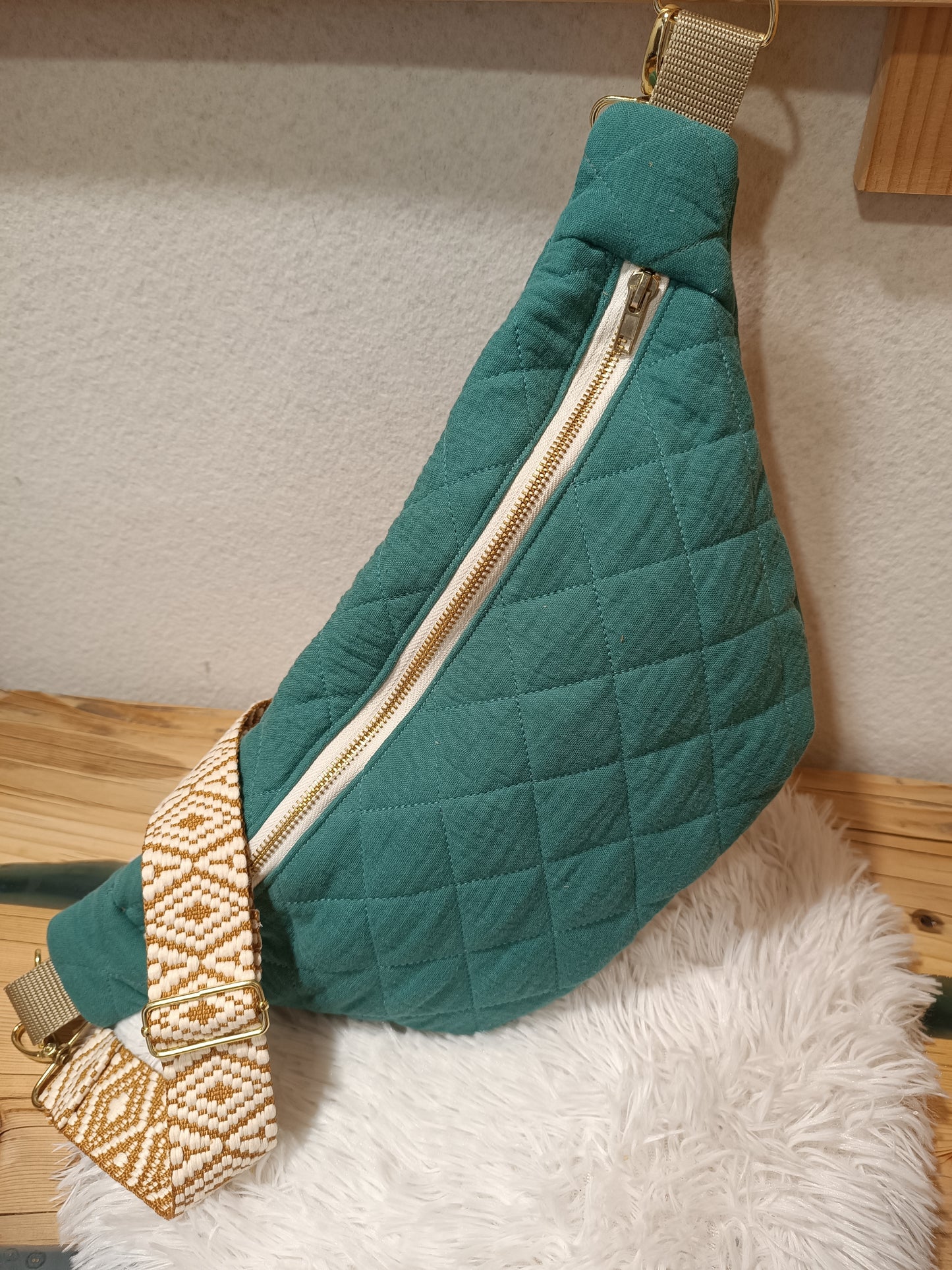 Sac banane matelassé VERT