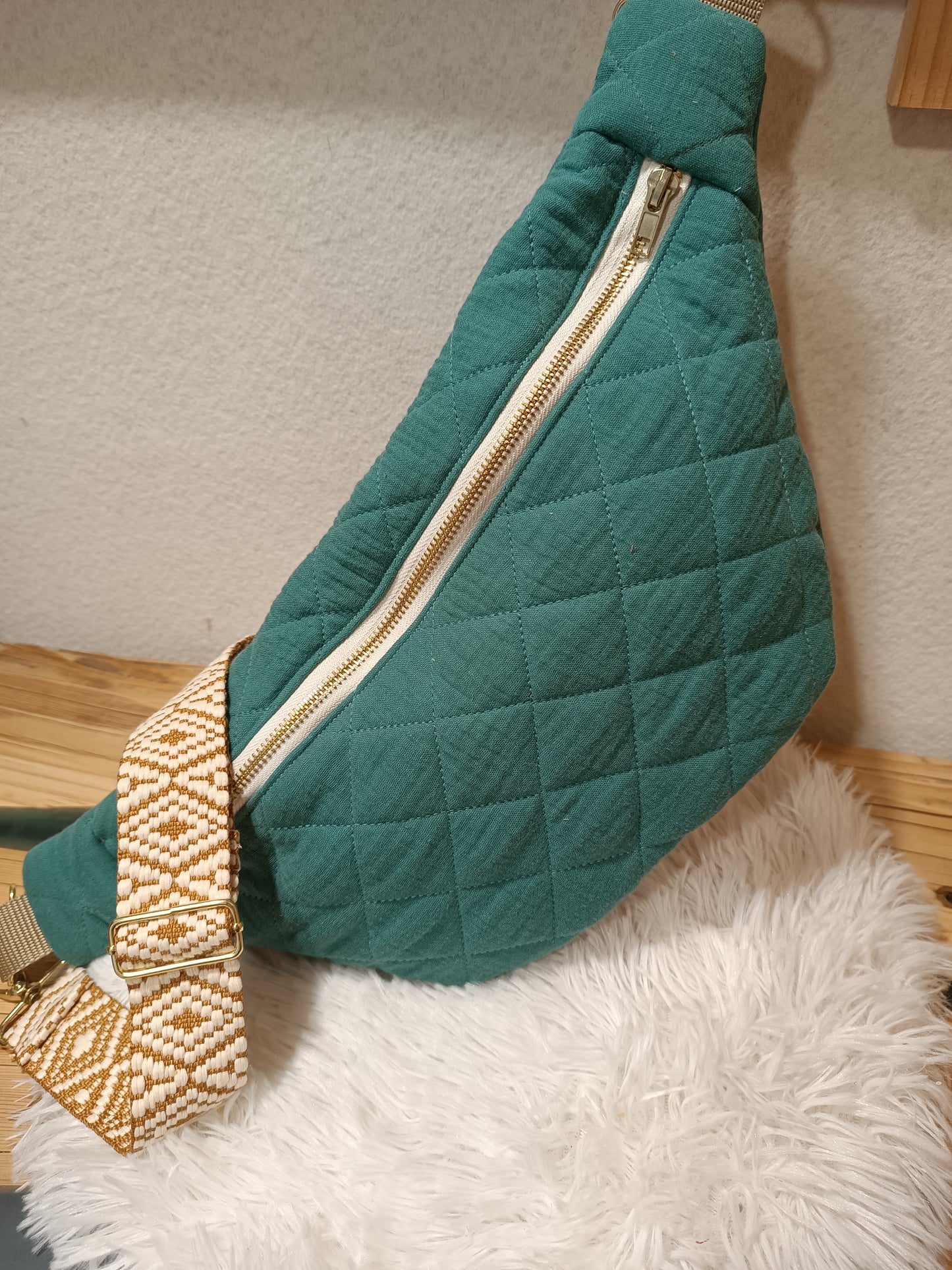 Sac banane matelassé VERT