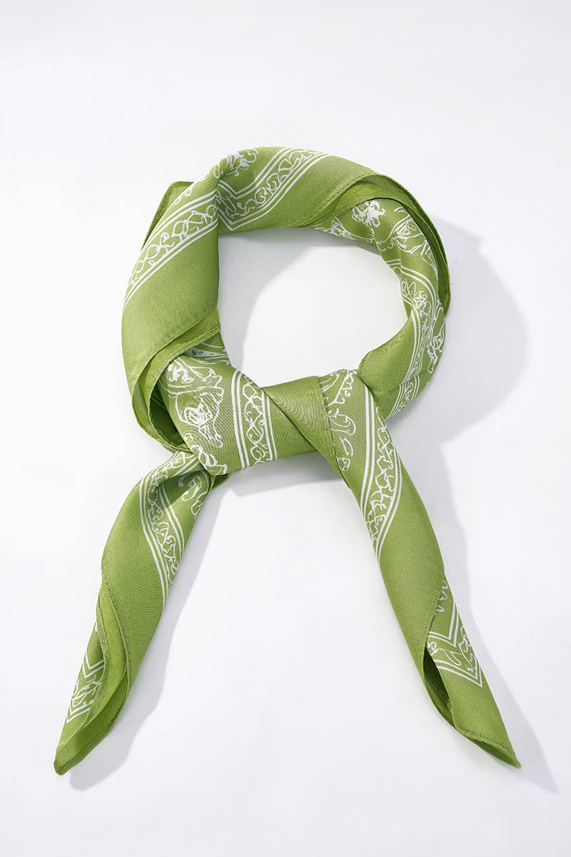 Foulard à motif 65 X 65 CM FL336DF: Vert / 100% Polyester