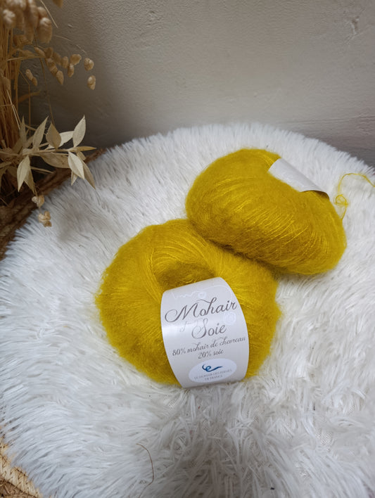71868 Mohair et soie JAUNE D'OR