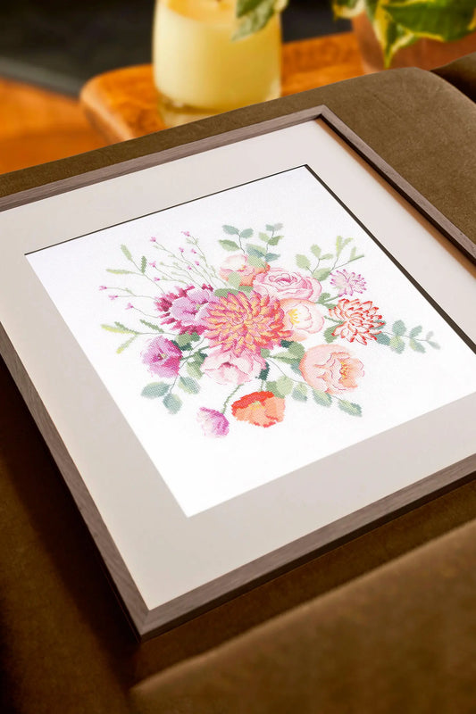 Bouquet fraicheur par Nathalie Weinzaepflen Kit de point de croix intermédiaire