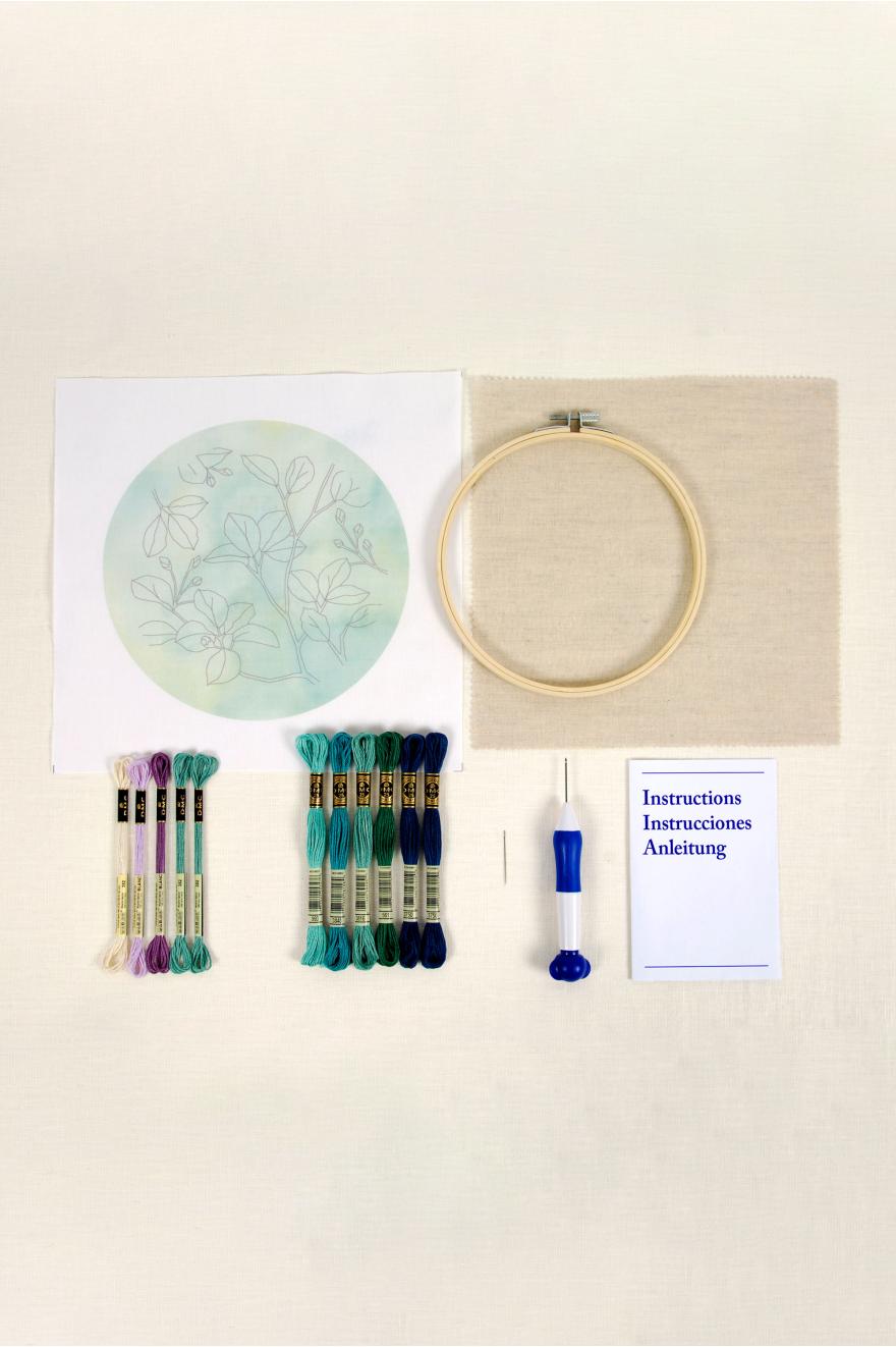 KIT PUNCH NEEDLE BALADE DANS LA JUNGLE PAR NATHALIE WEINZAEPFLEN