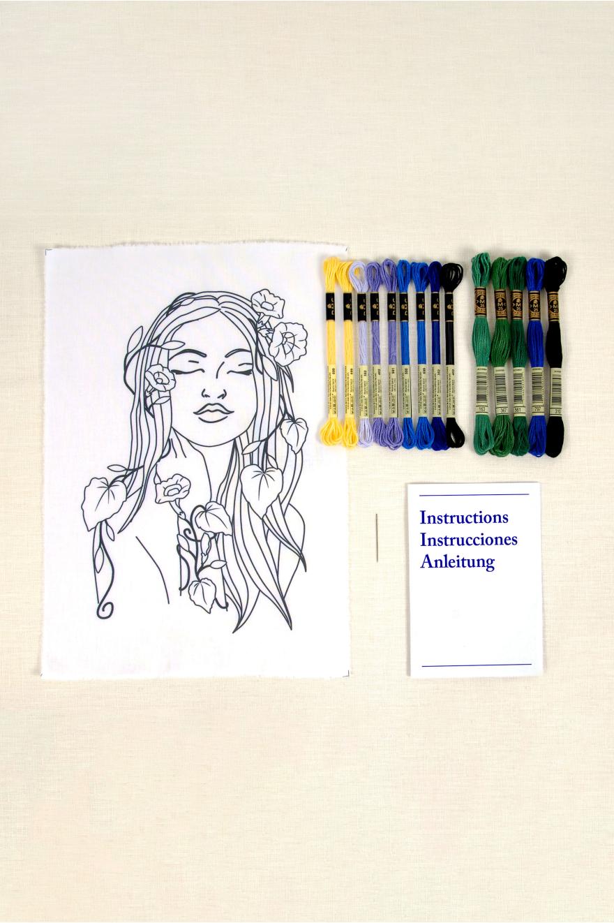 KIT BRODERIE FIGURES FLORALES LISERONS PAR JOANNA HATELEY